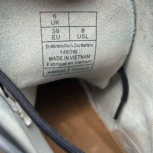 Dr. Martens Women's 1460 W Patent Leather Boot - Picture 5 of 6